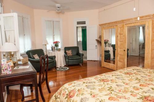 Cedars & Beeches Bed & Breakfast
