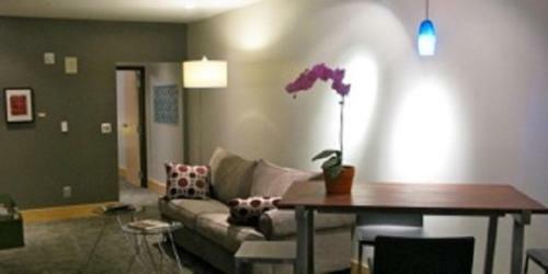 Hotel Suites At 118 - Bloomington