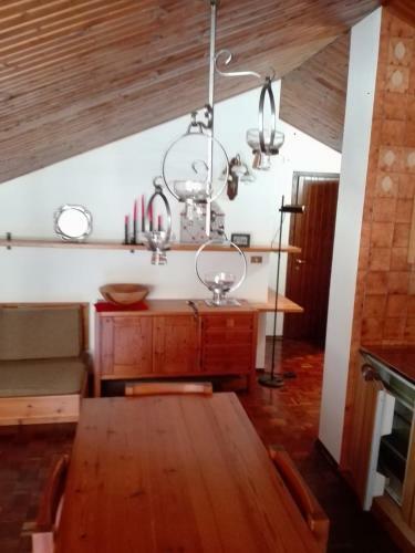 Apartamento Mansarda Condominio Royal