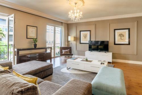 Apartamentos Cape Royale | Whosting