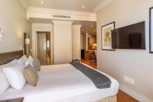 Apartamentos Cape Royale | Whosting