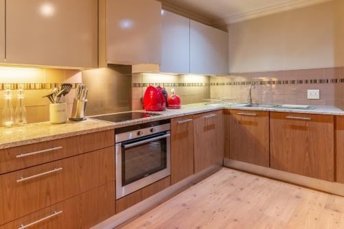 Apartamentos Cape Royale | Whosting