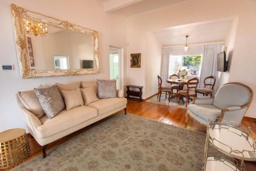 Villa On Camps Bay Drive