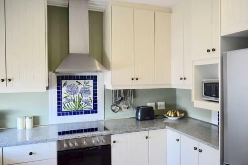 Vibrant And Safe 2 Bedroom Apartment