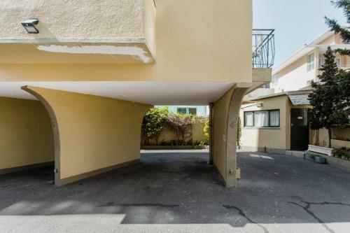 Cosy And Classy Sea Point Apartment