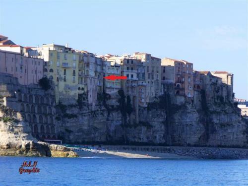 Isola Bella Sea-view Apartment