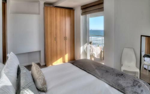 Horizon Bay 603 Beachfront Selfcatering Apartment