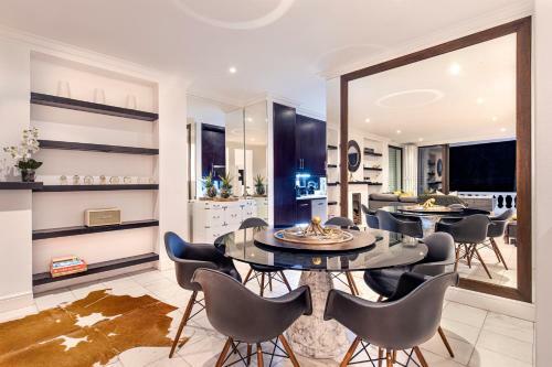 Clifton Yolo Spaces - Clifton Beachfront Apartments