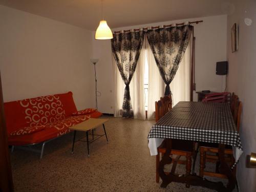 Villa Service - Apartamentos Aransol