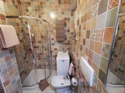 Apartamento Near Villa Monastero And Castello Di Vezio
