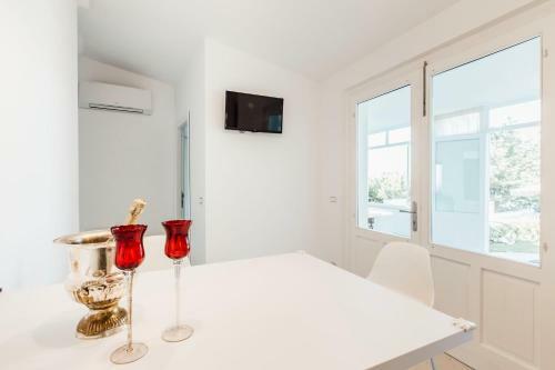 Villa Secret Garden - Suites & Apartments