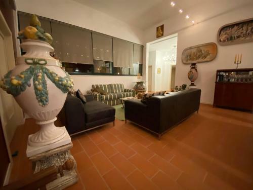 Bed & Breakfast Lenzi?s Bottega And Gallery Suites