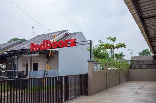 Hotel Reddoorz Syariah Near Exit Tol Pemalang Comal 2