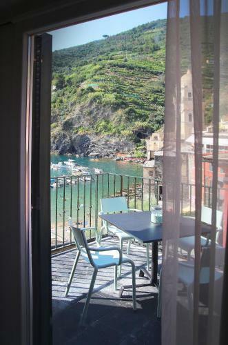 Mada Charm Apartments Terrace&carugio