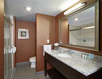 Hotel Hampton Inn By Hilton Calgary Airport North