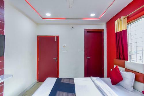Hotel The Red Stone