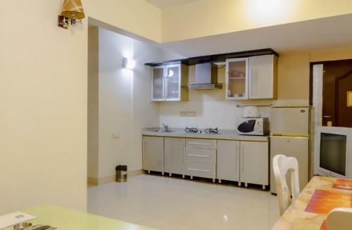 Bed & Breakfast Landmark Suites Bollywood Design Hotel