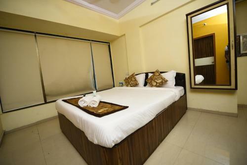 Hotel Lalsai Residency Andheri