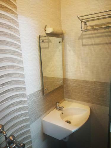 Hotel Lalsai Residency Andheri