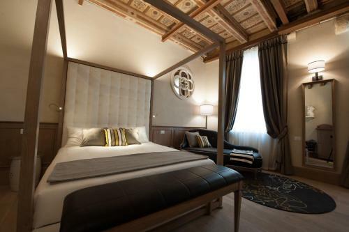 Hostal Residenza Bonifacio - Adults Only