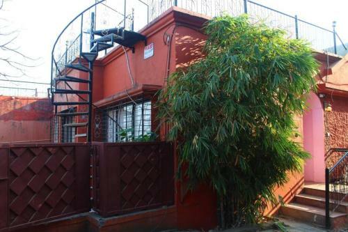 Royal Palms Private Pool Villa - Mumbai