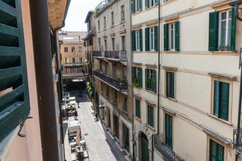 Apartamento Accogliente Residenza Rocchetto A 25mt Da Piazza Erbe