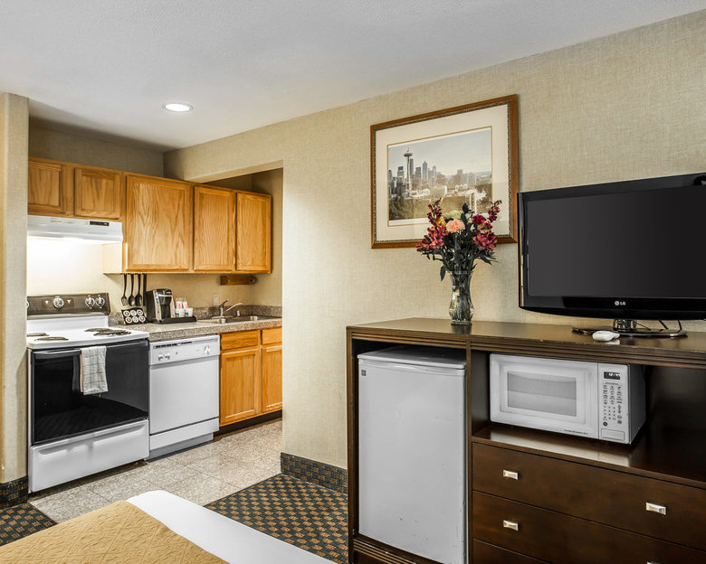 Hotel Quality Inn And Suites