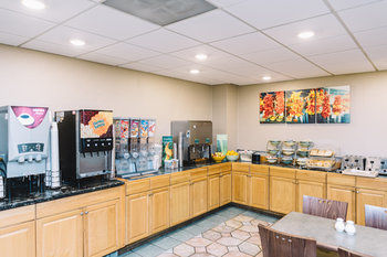 Hotel Quality Inn And Suites