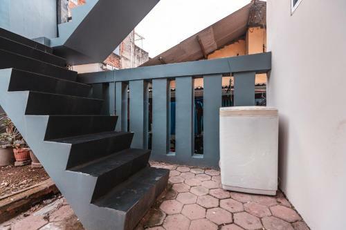 Hotel Oyo Life 2424 Kost Luqman 2
