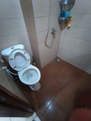 Apartment Margonda By Tis Room