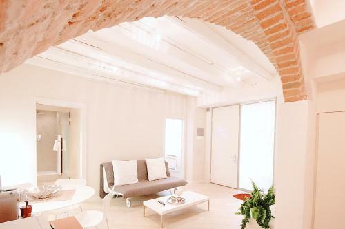 Le Nuove Cadreghe Apartments