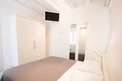 Le Nuove Cadreghe Apartments