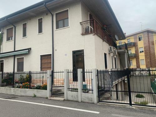 Apartamento Appartamenti Affitti Brevi Verona / G.b Rossi Friendly
