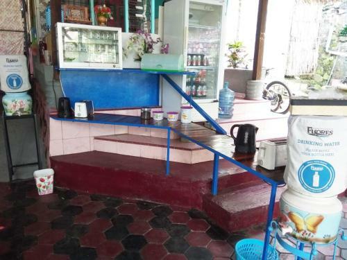 Hostal Dasi Guesthouse