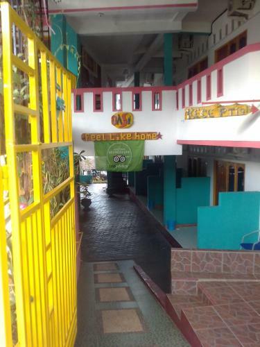 Hostal Dasi Guesthouse