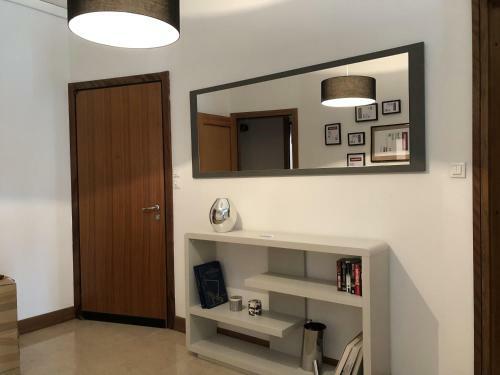 Riverview City Apartment