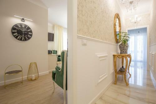 Crys: Apartments, Holiday, Business, Verde