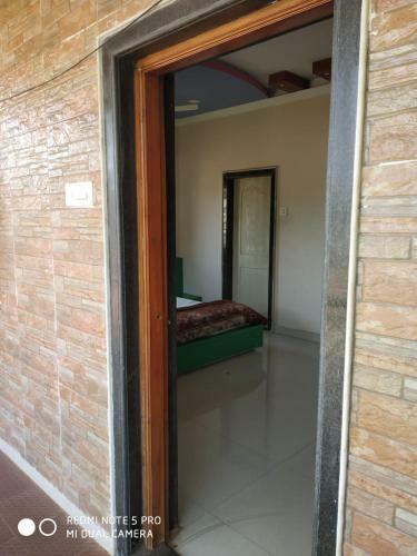Hotel Sachin Home Stay, Chiplun