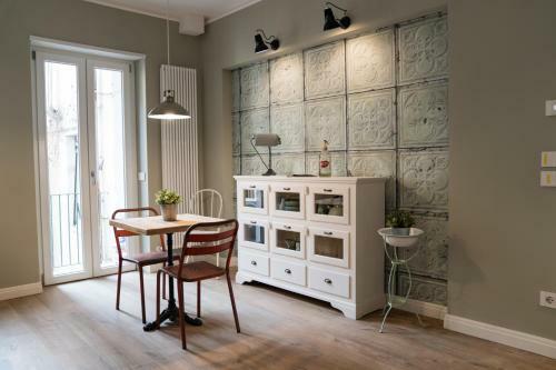 Hostal Santa Chiara 11 - House - Verona