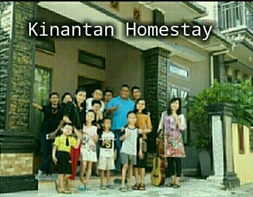 Hostal Kinantan Rumah Batu 3 Br