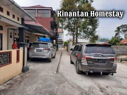 Hostal Kinantan Rumah Batu 3 Br