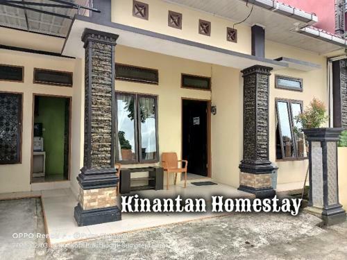 Hostal Kinantan Rumah Batu 3 Br
