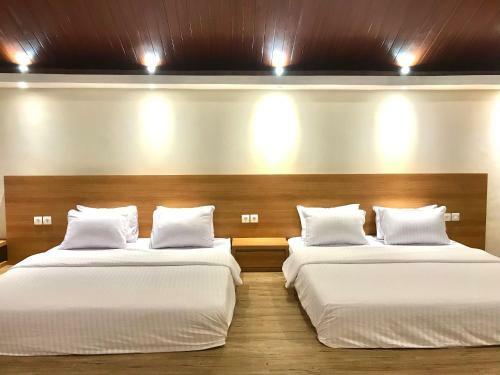 Extravaganza 5 Bedrooms Villa Vimala Hills