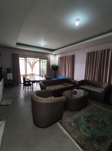 Vimala Hills Villa Semeru Elok 03
