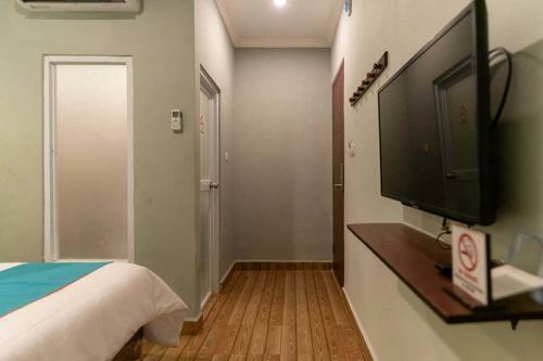 Sans Hotel Ta Ke Talang Banjar Jambi