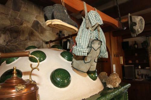 Hostal Gasthof St. Adolari