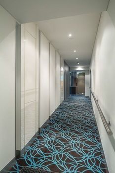 Aurora Ozone Hotel