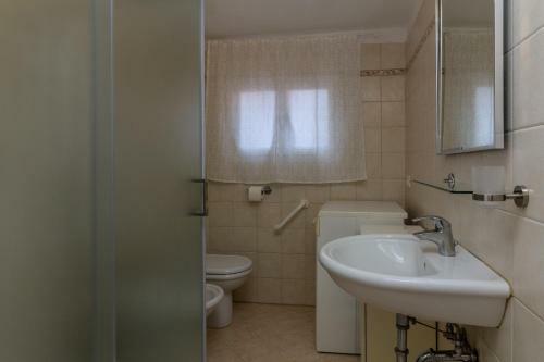 Hostal Veneziacentopercento Rooms