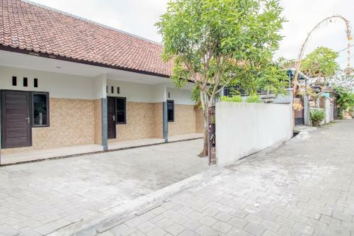 Hotel Oyo 2984 Berlian House Ungasan