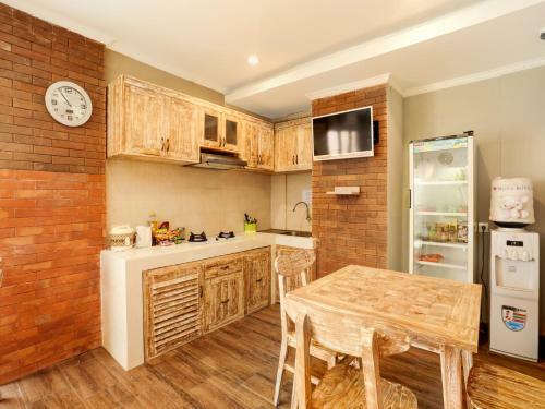 Hotel Oyo 90880 Jimbaran 5 Guesthouse